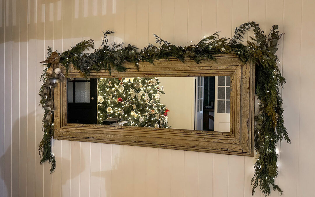 DIY Fresh Christmas Garland: Step-By-Step Guide