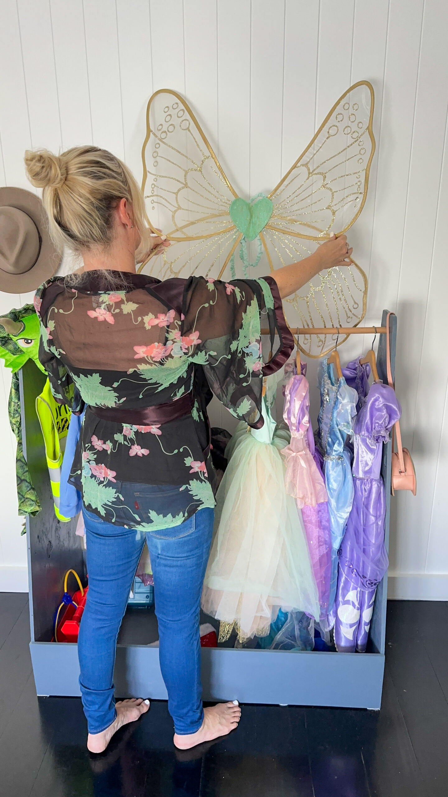 DIY Dress up station