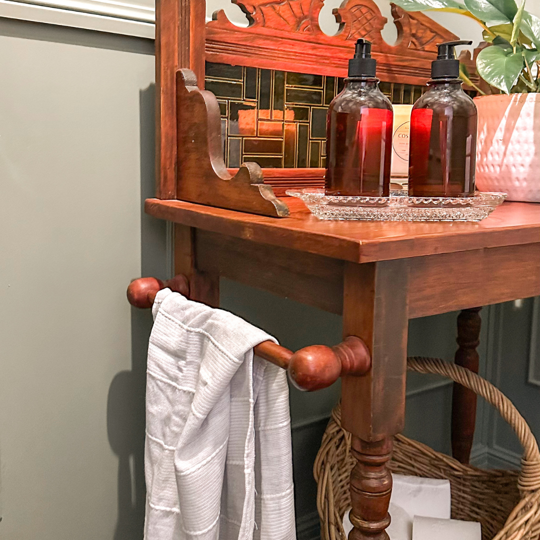 Antique wash stand
